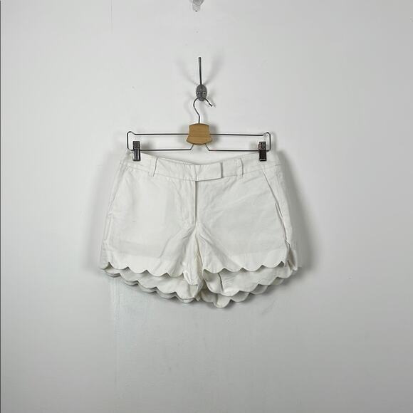 J Crew Linen Blend 2 Pocket  White Scalloped Hem Mid Rise Women's 4 Shorts NWT - Picture 1 of 9